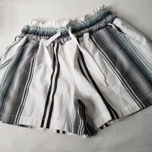 Exist Shorts White Gray Striped Southern Spirit Junior's Size Medium NWT